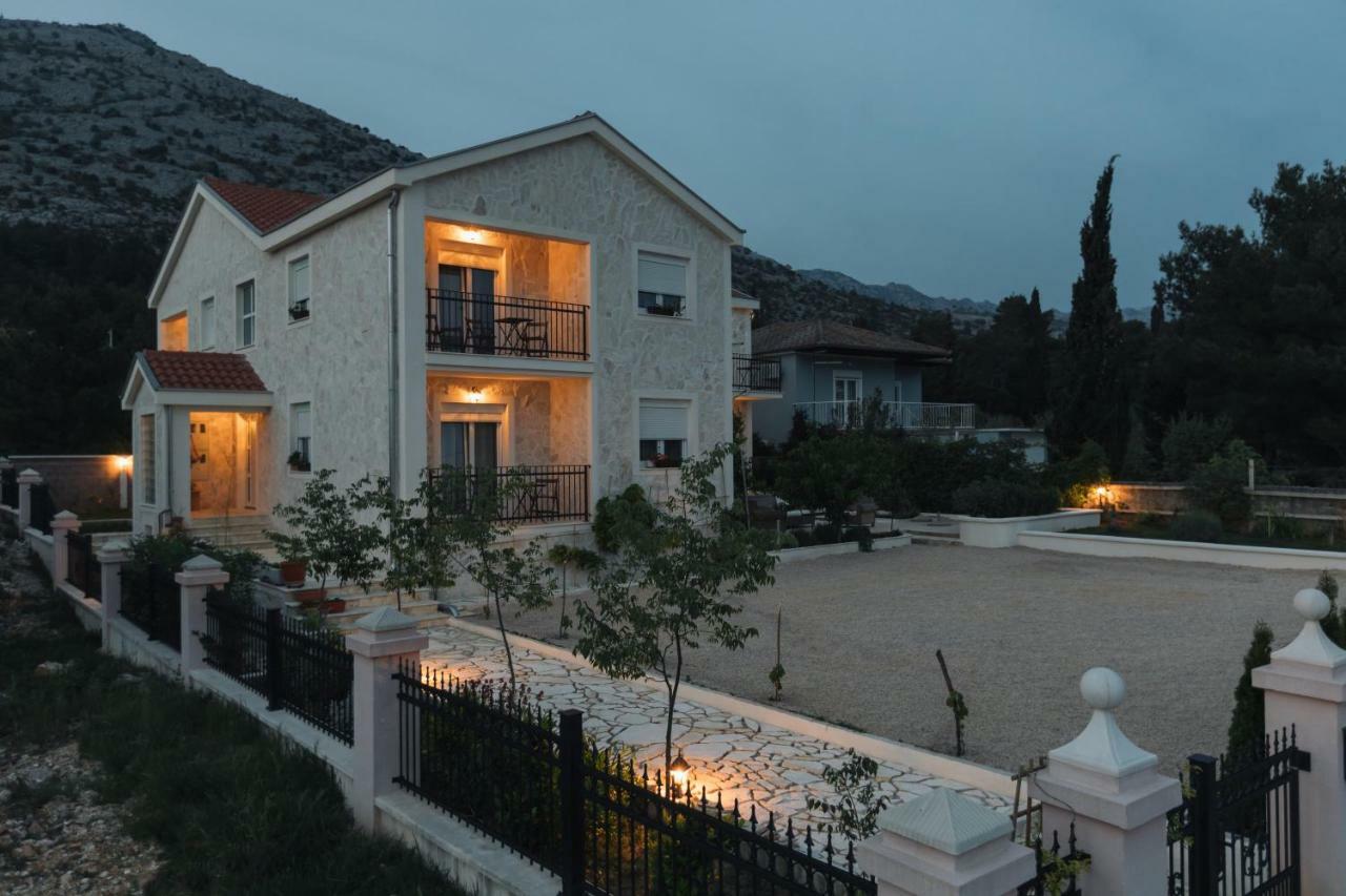 Hedon-Stone Διαμέρισμα Starigrad Paklenica Εξωτερικό φωτογραφία