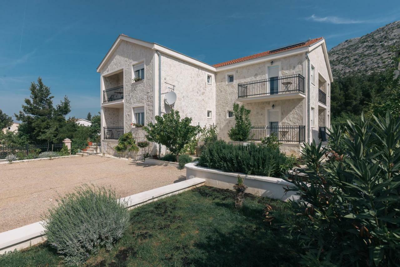 Hedon-Stone Διαμέρισμα Starigrad Paklenica Εξωτερικό φωτογραφία